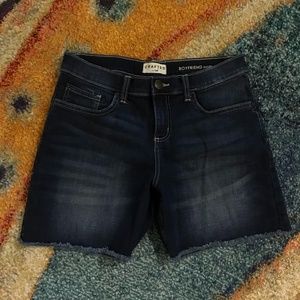 Lee Frayed Hem Boyfriend Shorts, Size 8 M